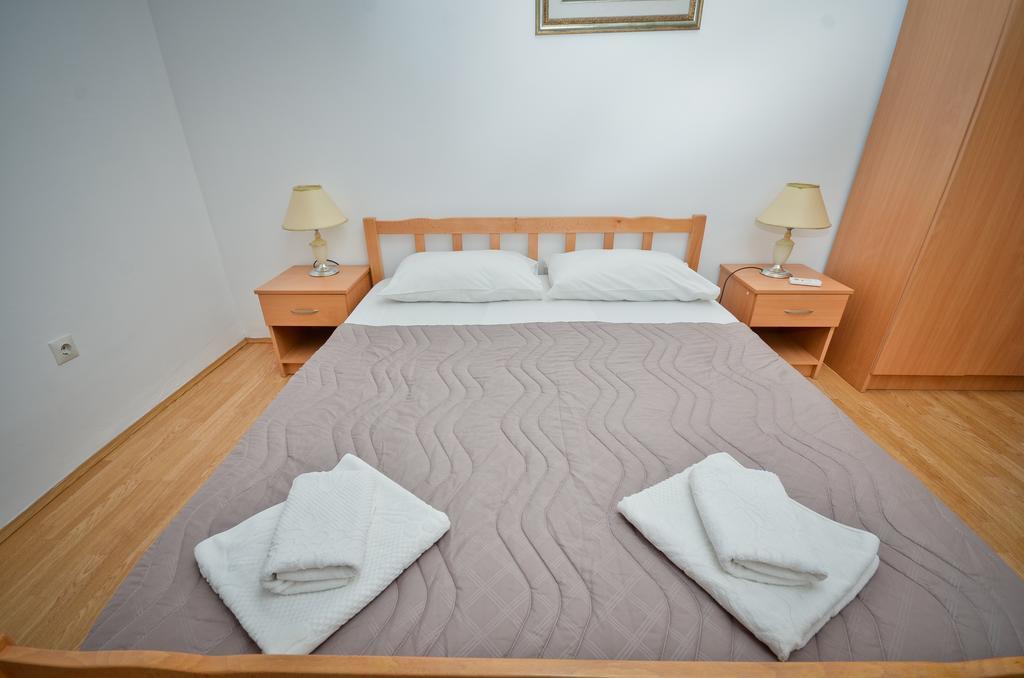 Apartmani Alexandra ブドヴァ 部屋 写真