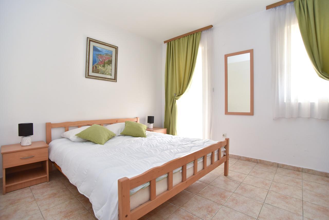 Apartmani Alexandra ブドヴァ エクステリア 写真